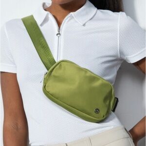 Daily Sports Hobart Khaki Green Belt Bag